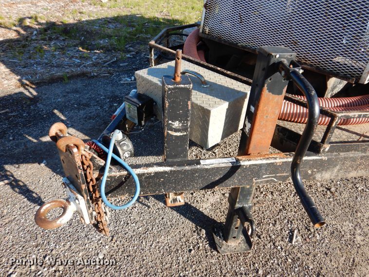 image for item JH9736 2001 Vacstar 800 DT  vacuum excavator