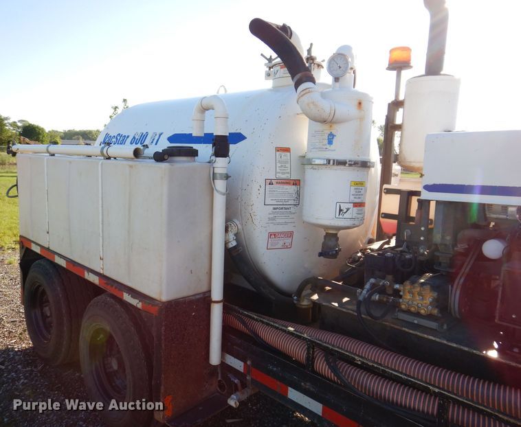 image for item JH9736 2001 Vacstar 800 DT  vacuum excavator