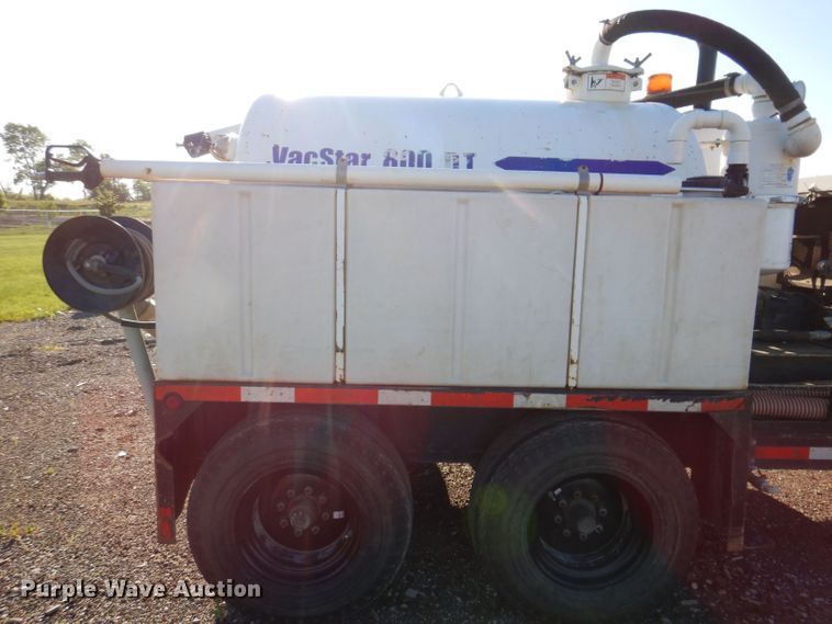 image for item JH9736 2001 Vacstar 800 DT  vacuum excavator