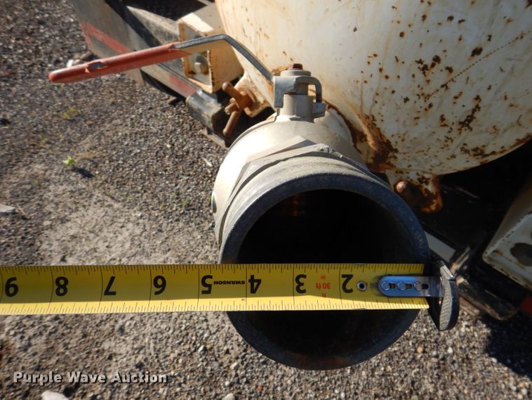 image for item JH9736 2001 Vacstar 800 DT  vacuum excavator