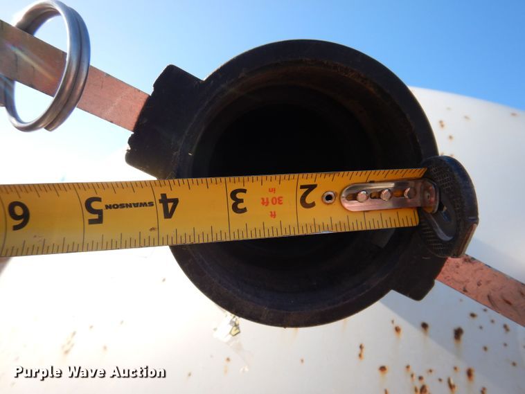 image for item JH9736 2001 Vacstar 800 DT  vacuum excavator