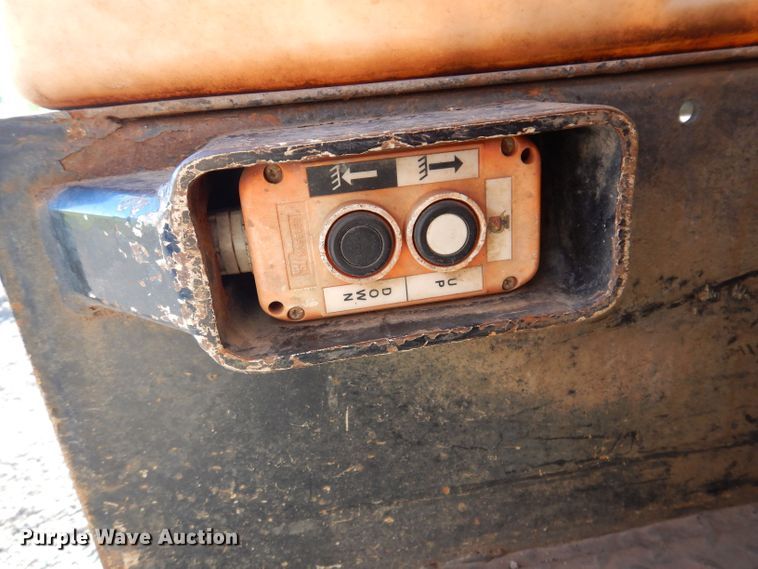 image for item JH9736 2001 Vacstar 800 DT  vacuum excavator