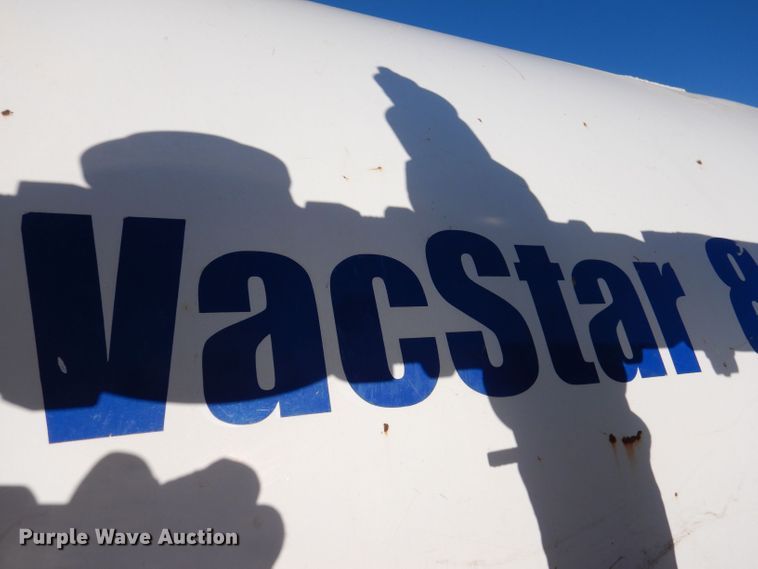 image for item JH9736 2001 Vacstar 800 DT  vacuum excavator