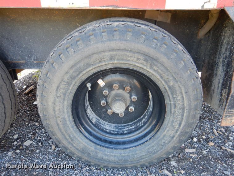 image for item JH9736 2001 Vacstar 800 DT  vacuum excavator