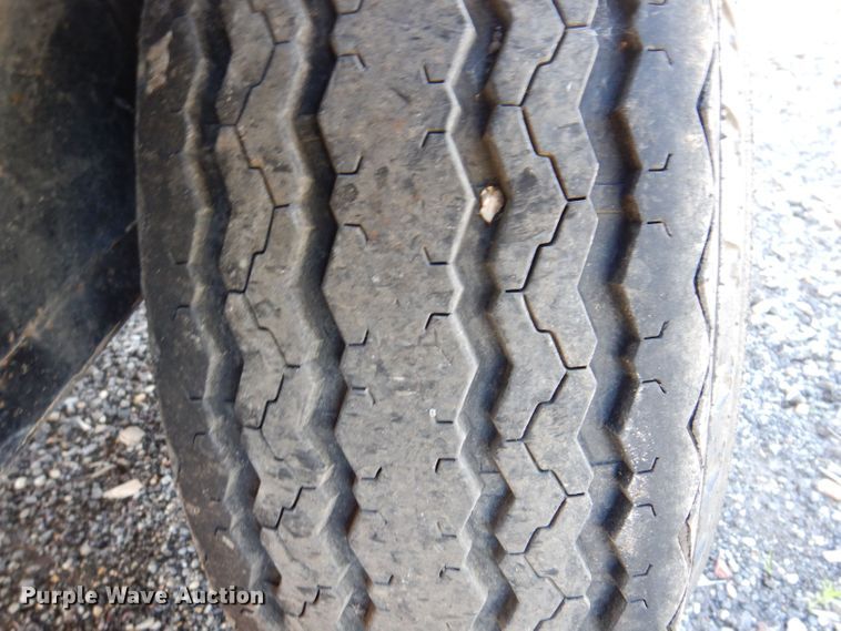 image for item JH9736 2001 Vacstar 800 DT  vacuum excavator