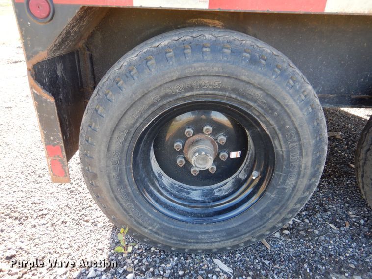 image for item JH9736 2001 Vacstar 800 DT  vacuum excavator