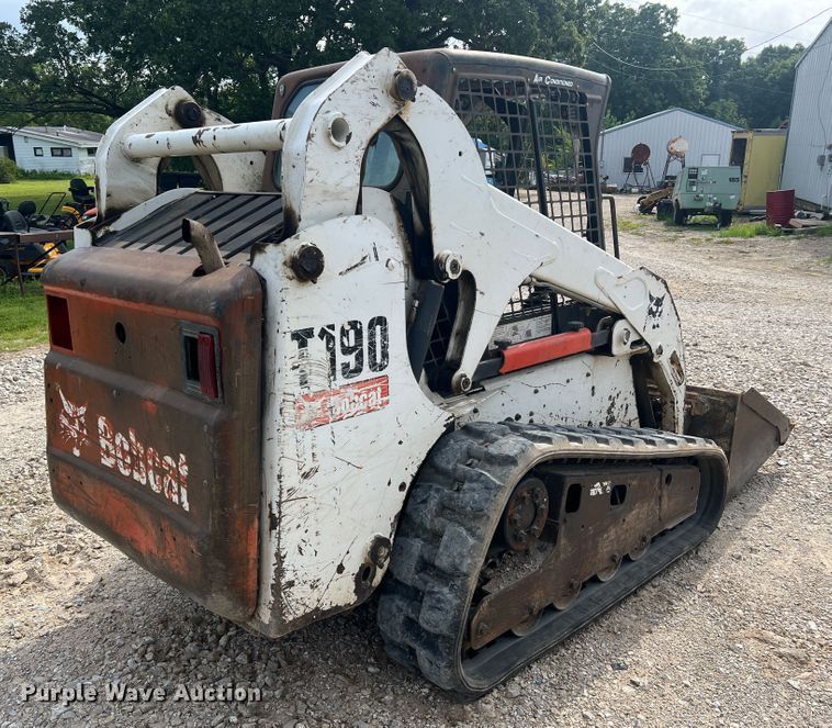 image for item JM9146 2008 Bobcat T190  tracked skid steer loader