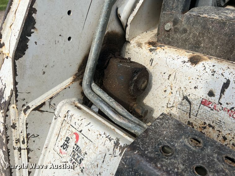 image for item JM9146 2008 Bobcat T190  tracked skid steer loader