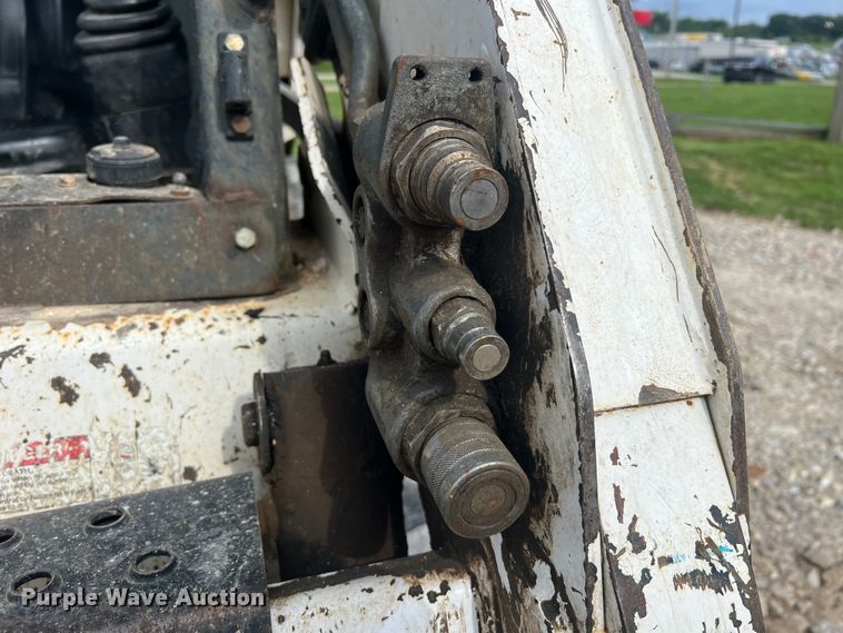 image for item JM9146 2008 Bobcat T190  tracked skid steer loader