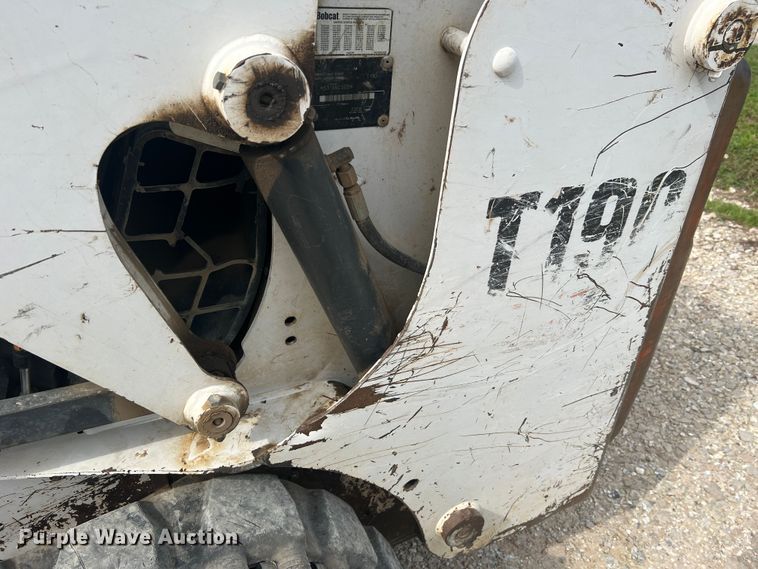 image for item JM9146 2008 Bobcat T190  tracked skid steer loader