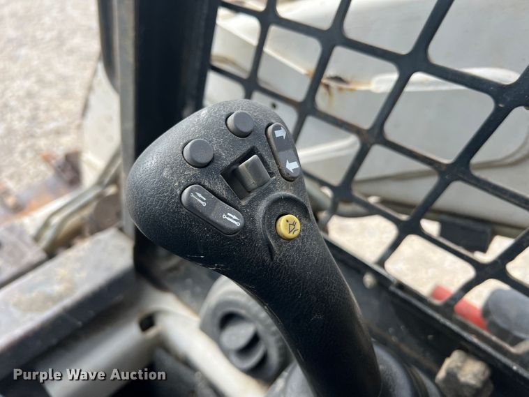 image for item JM9146 2008 Bobcat T190  tracked skid steer loader