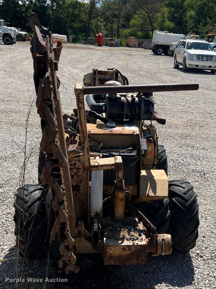 image for item JM9163 1991 Burkeen B30  trencher