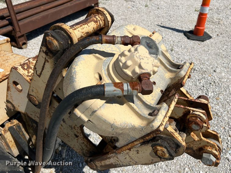 image for item JM9163 1991 Burkeen B30  trencher