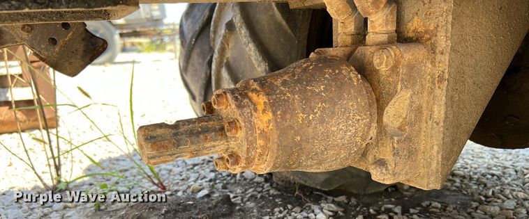 image for item JM9163 1991 Burkeen B30  trencher