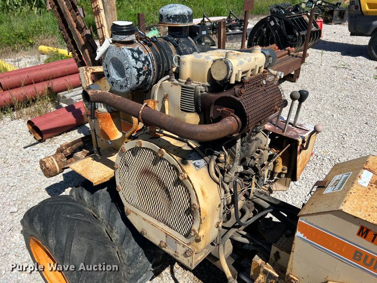 image for item JM9163 1991 Burkeen B30  trencher