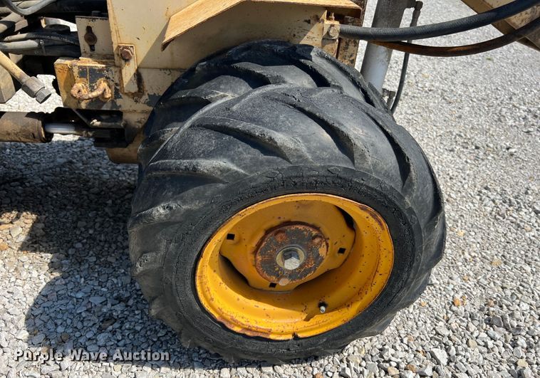 image for item JM9163 1991 Burkeen B30  trencher