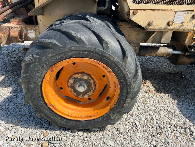 image for item JM9163 1991 Burkeen B30  trencher