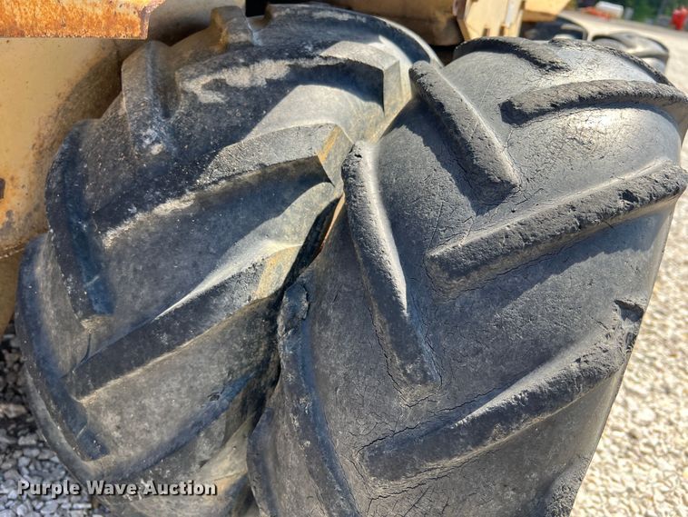 image for item JM9163 1991 Burkeen B30  trencher