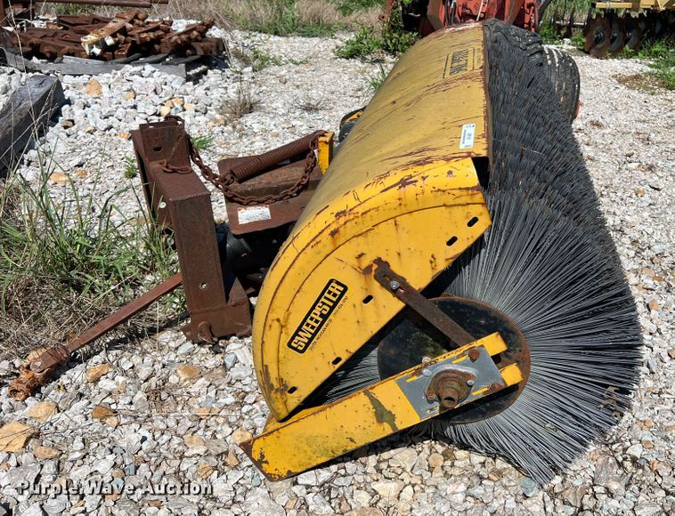 image for item JM9165 Sweepster RHFA  sweeper