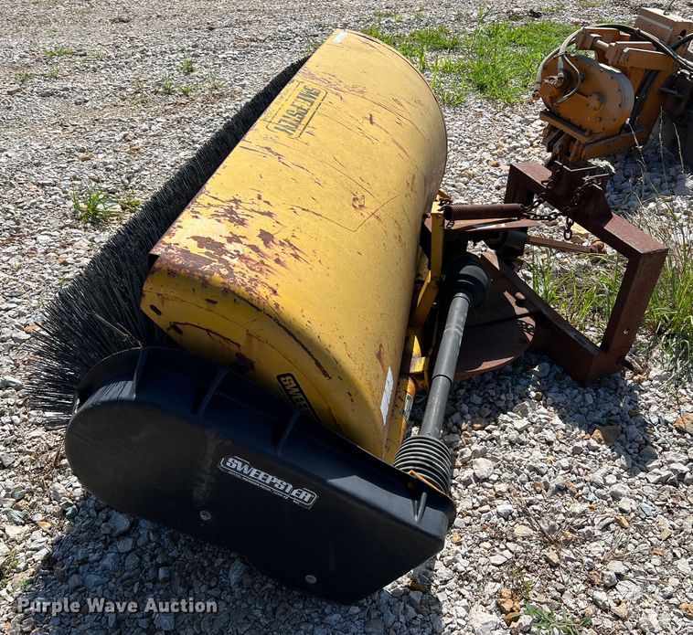 image for item JM9165 Sweepster RHFA  sweeper