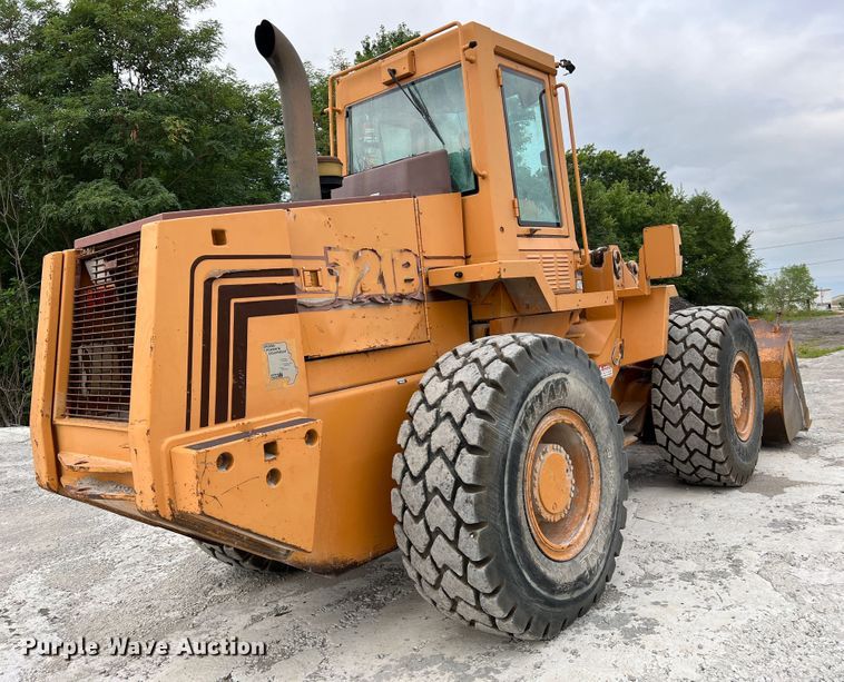 image for item JM9172 1995 Case 721B  wheel loader