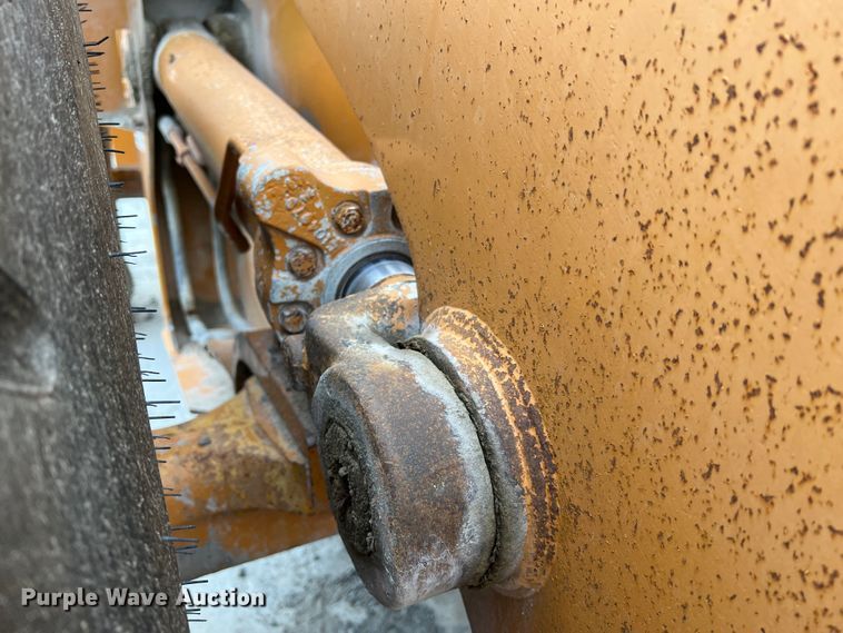 image for item JM9172 1995 Case 721B  wheel loader