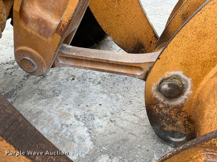 image for item JM9172 1995 Case 721B  wheel loader