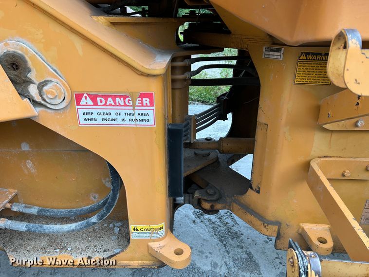 image for item JM9172 1995 Case 721B  wheel loader