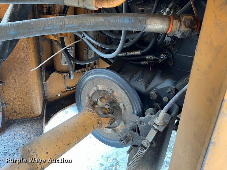 image for item JM9172 1995 Case 721B  wheel loader