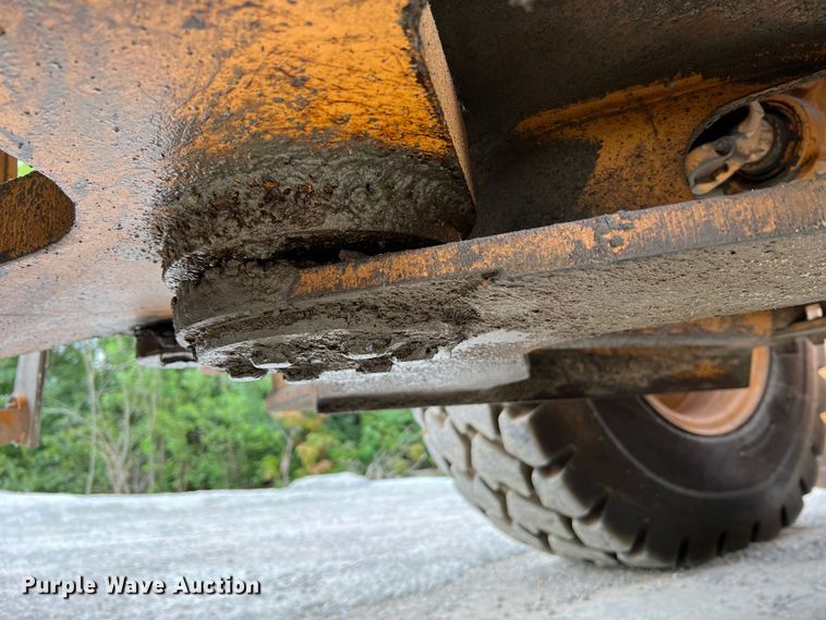 image for item JM9172 1995 Case 721B  wheel loader