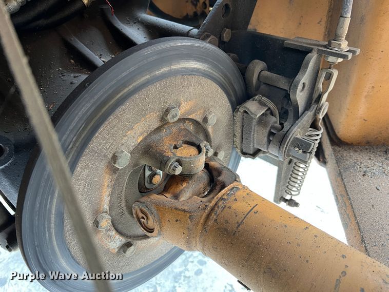 image for item JM9172 1995 Case 721B  wheel loader