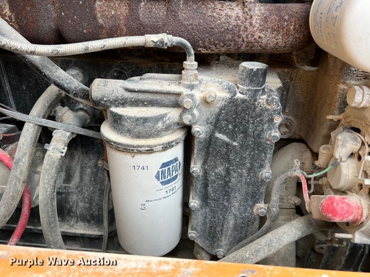 image for item JM9172 1995 Case 721B  wheel loader