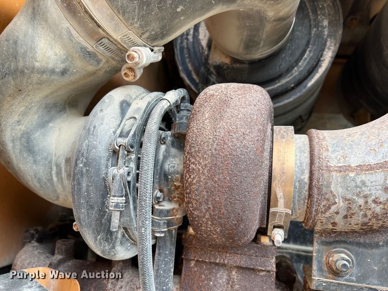 image for item JM9172 1995 Case 721B  wheel loader