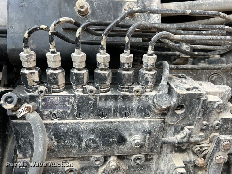 image for item JM9172 1995 Case 721B  wheel loader