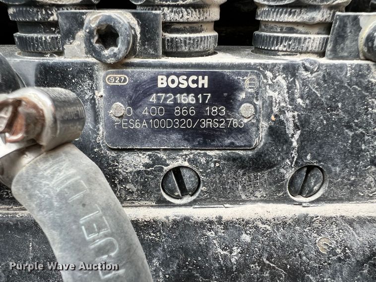 image for item JM9172 1995 Case 721B  wheel loader