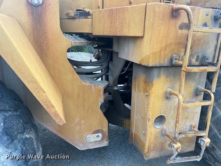 image for item JM9173 1979 Caterpillar 980C  wheel loader