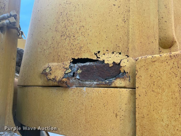 image for item JM9173 1979 Caterpillar 980C  wheel loader