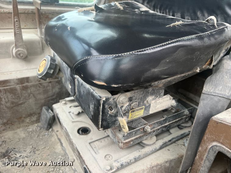 image for item JM9173 1979 Caterpillar 980C  wheel loader