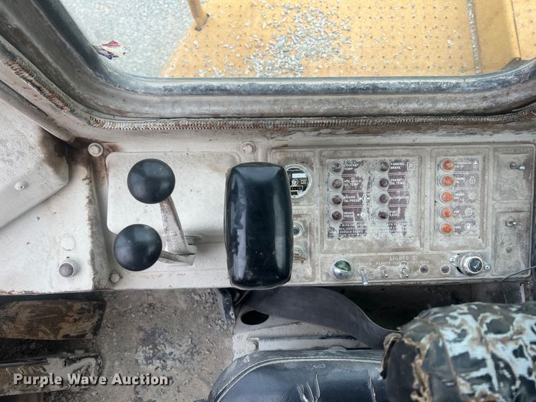 image for item JM9173 1979 Caterpillar 980C  wheel loader