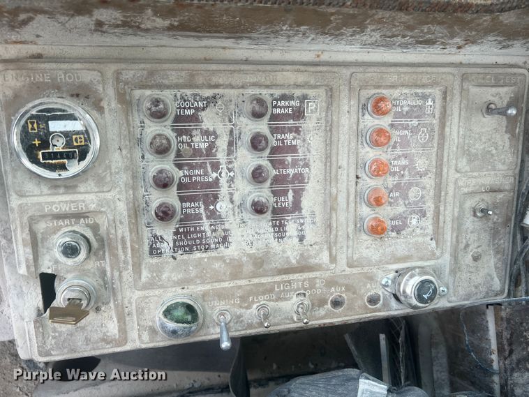 image for item JM9173 1979 Caterpillar 980C  wheel loader