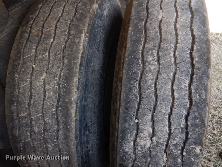 image for item JM9287 1990 East Manufacturing  end dump trailer