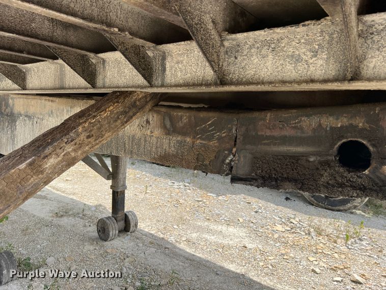 image for item JM9288 1968 Mt. Vernon HYH2127  end dump trailer