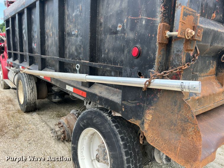 image for item JM9290 2004 Sterling L-Line  dump truck