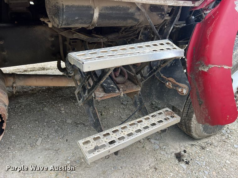 image for item JM9290 2004 Sterling L-Line  dump truck