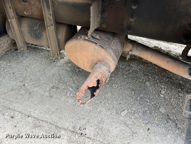 image for item JM9290 2004 Sterling L-Line  dump truck