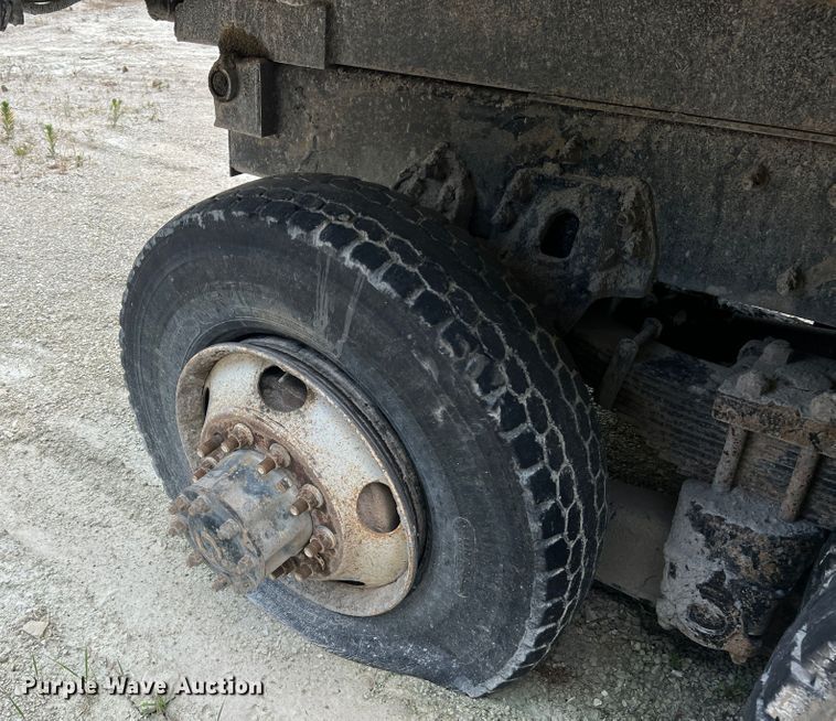 image for item JM9290 2004 Sterling L-Line  dump truck