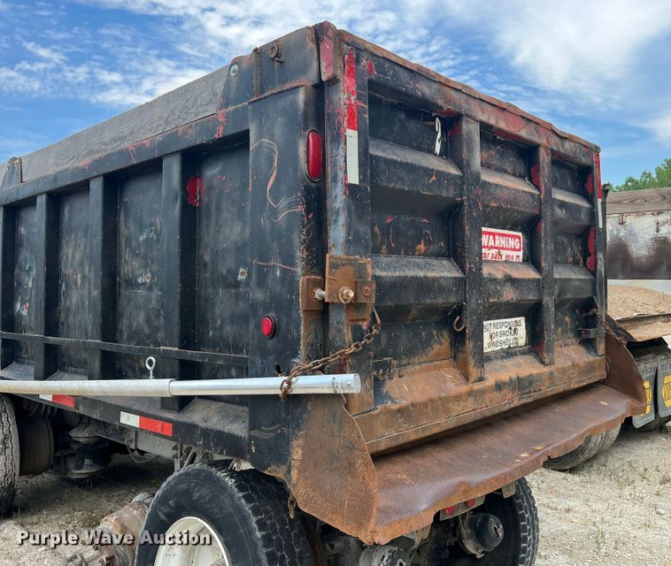 image for item JM9290 2004 Sterling L-Line  dump truck