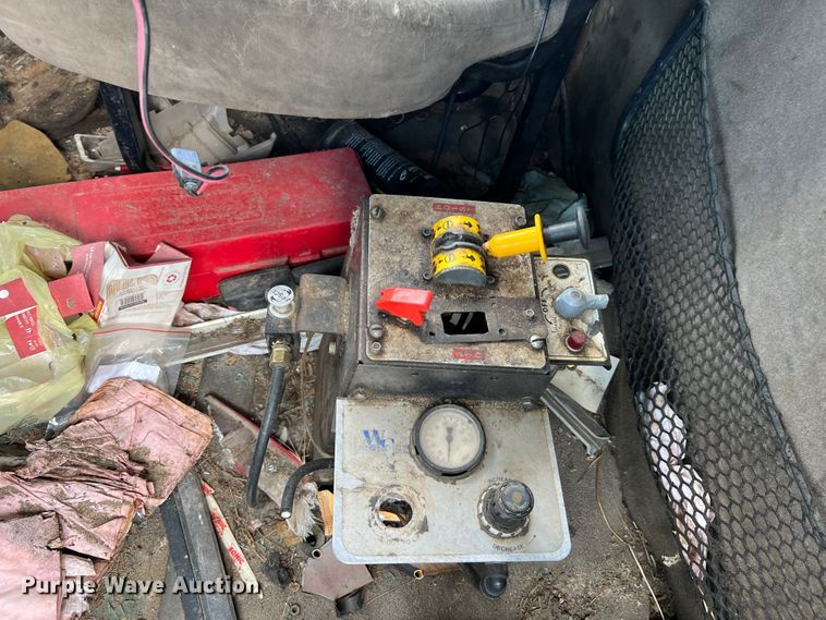 image for item JM9290 2004 Sterling L-Line  dump truck