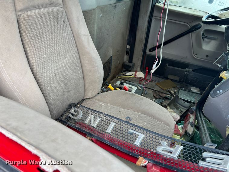 image for item JM9290 2004 Sterling L-Line  dump truck