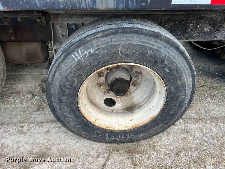 image for item JM9290 2004 Sterling L-Line  dump truck